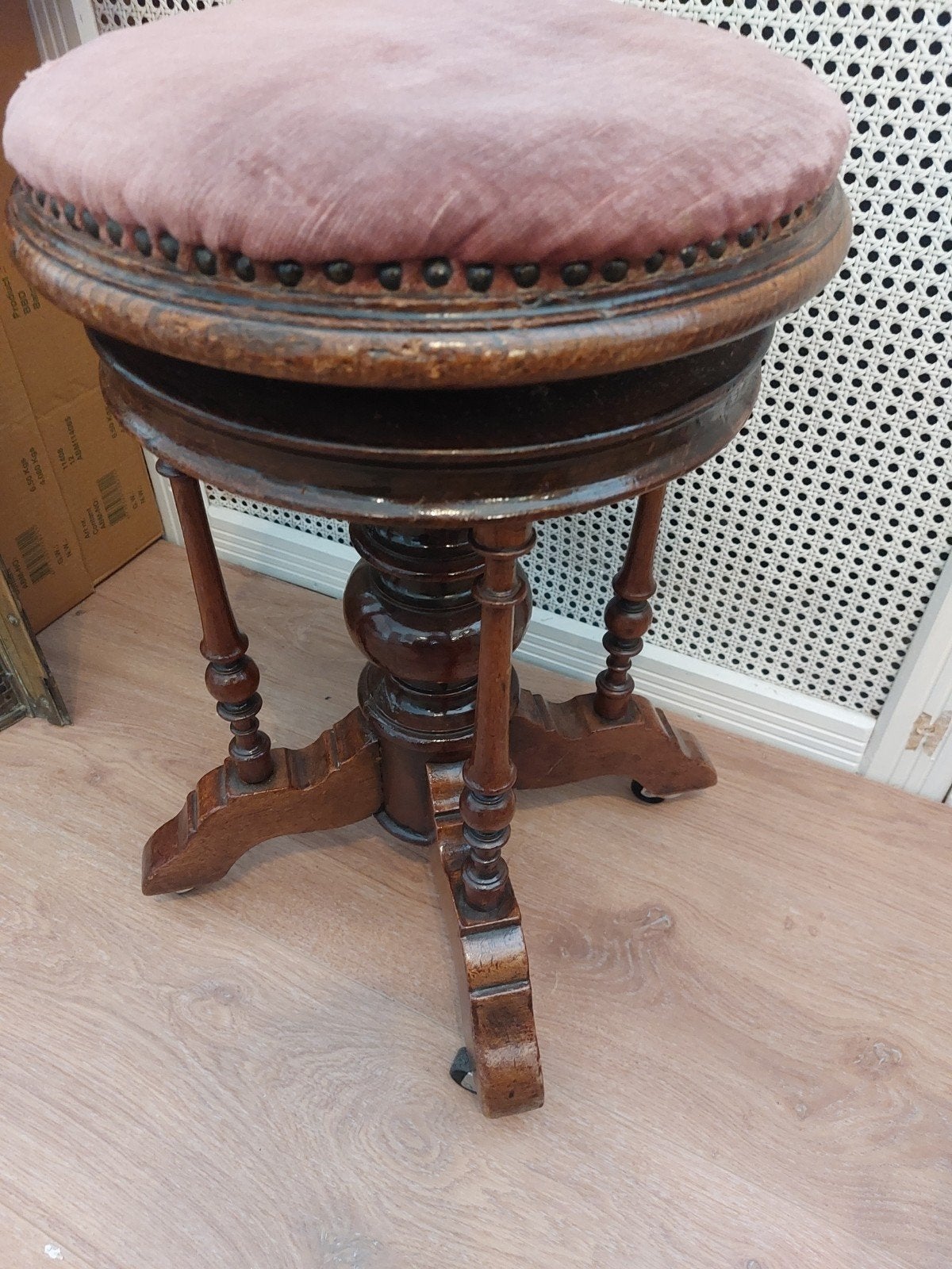 Oude houten, draaibare pianokruk op wieltjes, Gebruikt, In hoogte verstelbaar, Ophalen of Verzenden, X