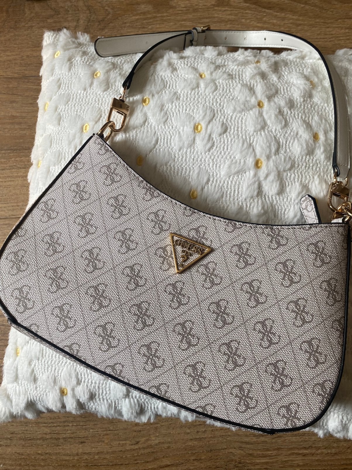Guess Noëlle top zip handtas (nieuw), Ophalen, Zo goed als nieuw, Zwart, Handtas