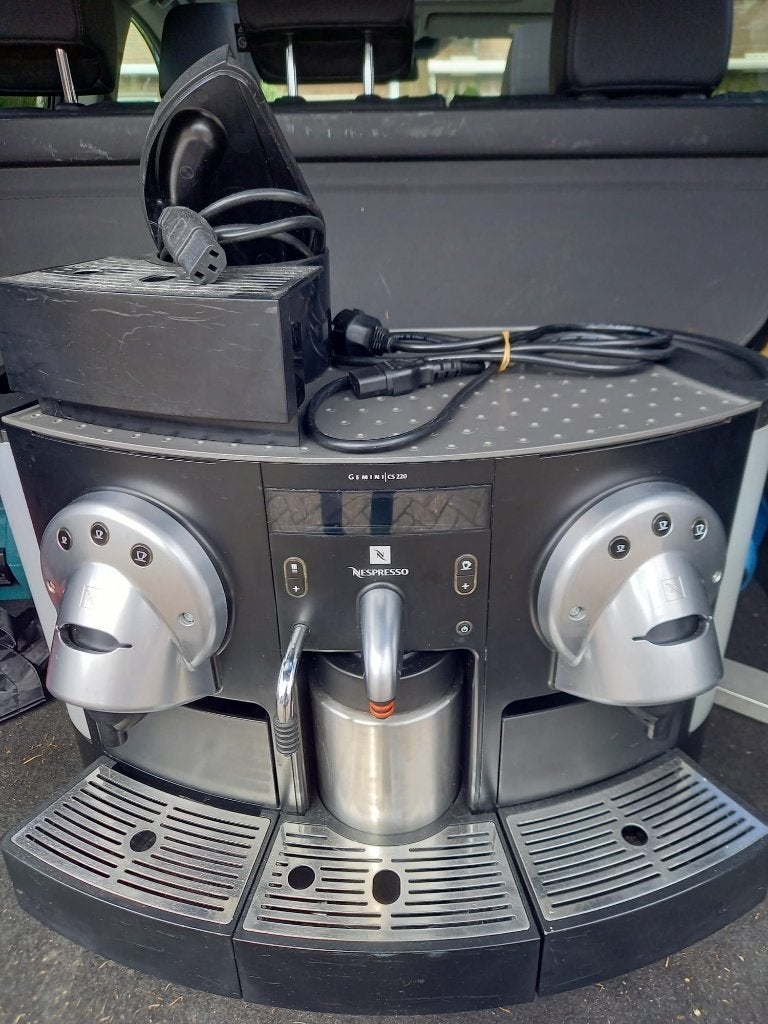 Nespresso Gemini CS220 Pro Koffiemachine, Ophalen, Koffiepads en cups, 10 kopjes of meer, Koffiemachine