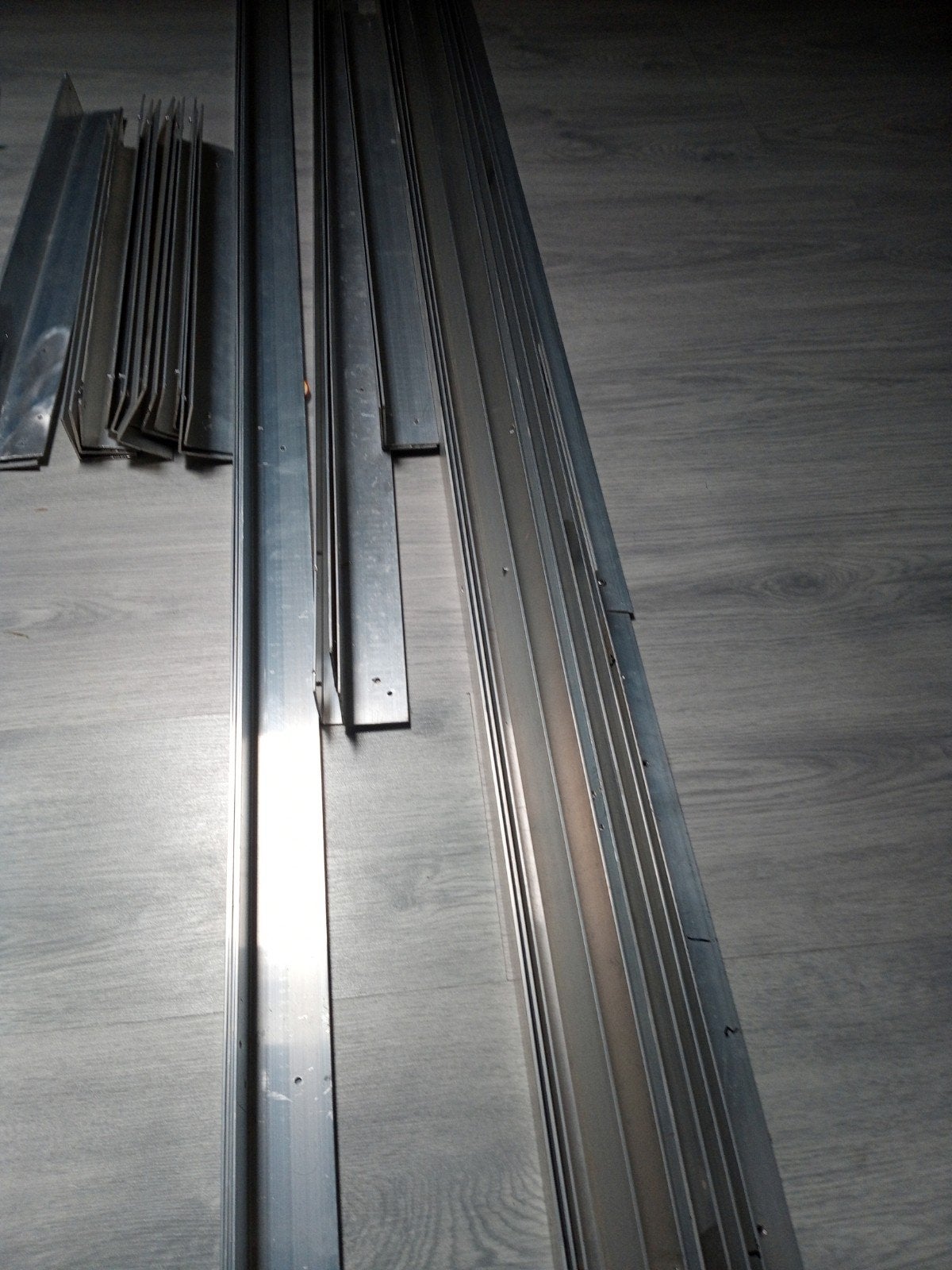 Aluminum hoek profiel., Ophalen