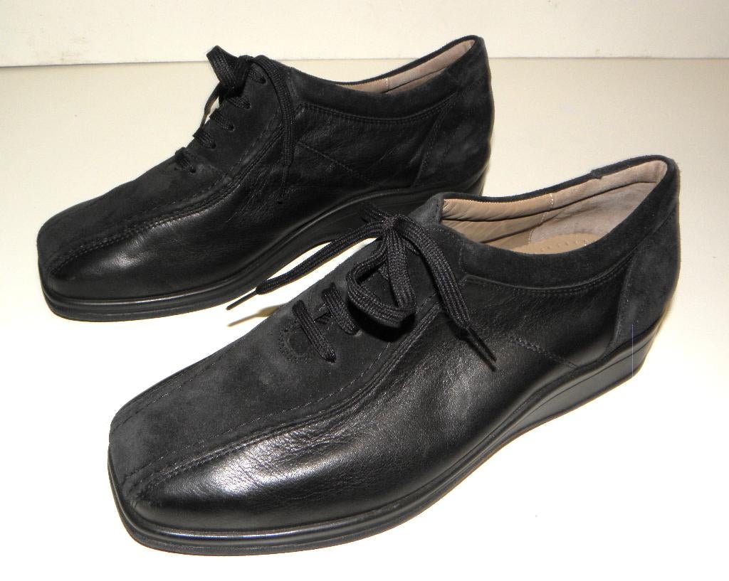 Zwarte Durea Greenway veterschoen maat 6 wijdte J (39/39½), Kleding | Dames, Schoenen, Durea, Zwart, Ophalen of Verzenden, Zo goed als nieuw