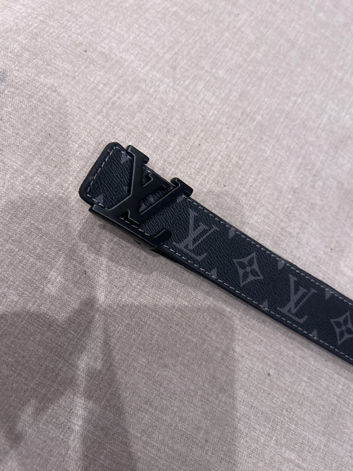 Louis Vuitton Riem Zwart Monogram met Zwarte Gesp, Zo goed als nieuw, Riem of Ceintuur, Echt leder, Zwart