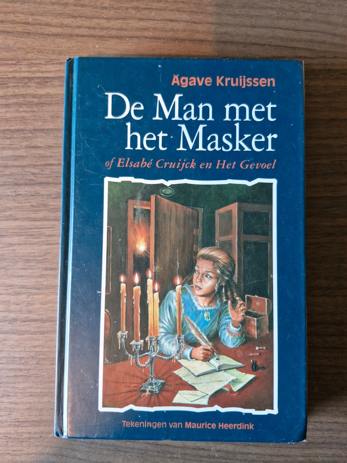 De Man met het Masker - Agave Kruijssen (Jeugdboek), Ophalen of Verzenden, Gelezen, Agave Kruijssen, Fictie algemeen
