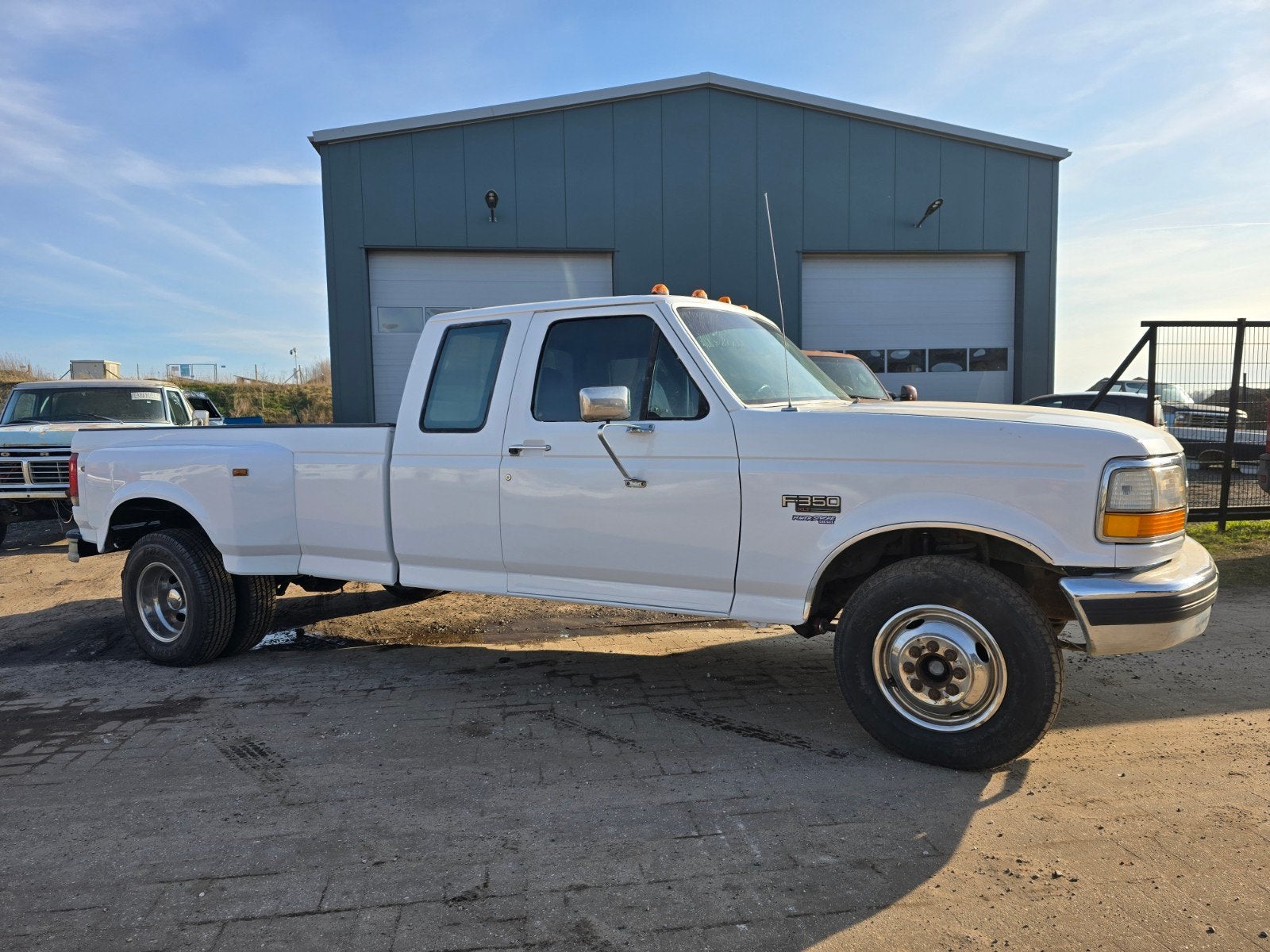 Ford F350 1997 Dually 7.3 Powerstroke diesel, Auto's, Automaat, 8 cilinders, Wit, Diesel