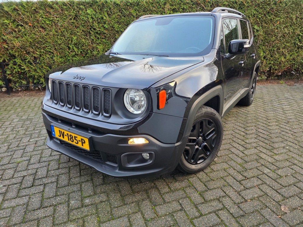 Jeep RENEGADE 1.4 MultiAir Longitude: black edition, AUTOMAA, Auto's, Gebruikt, 4 cilinders, Met garantie (alle), Zwart