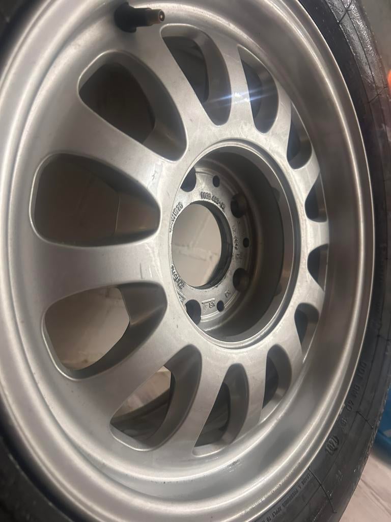 1x nieuwe velg en band bmw 5-serie e39, Auto-onderdelen, Ophalen, Nieuw, BMW