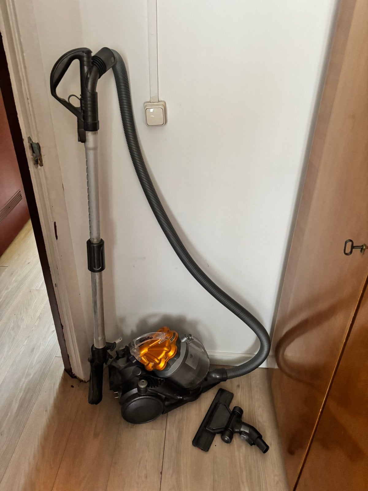 Dyson DC19 stofzuiger, Ophalen, Zo goed als nieuw
