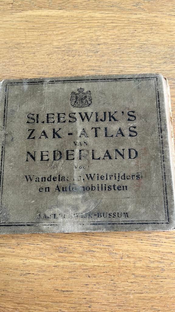Zak atlas, Gelezen, Ophalen of Verzenden, Landkaart, 1800 tot 2000