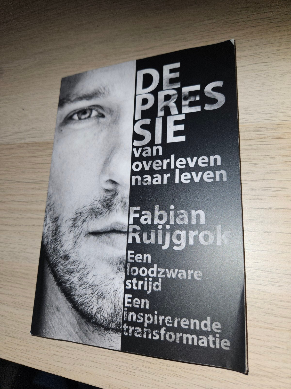 De Depressie: Van overleven naar leven - Fabian Ruijgrok, Overige, Fabian Ruijgrok, Ophalen of Verzenden, Zo goed als nieuw
