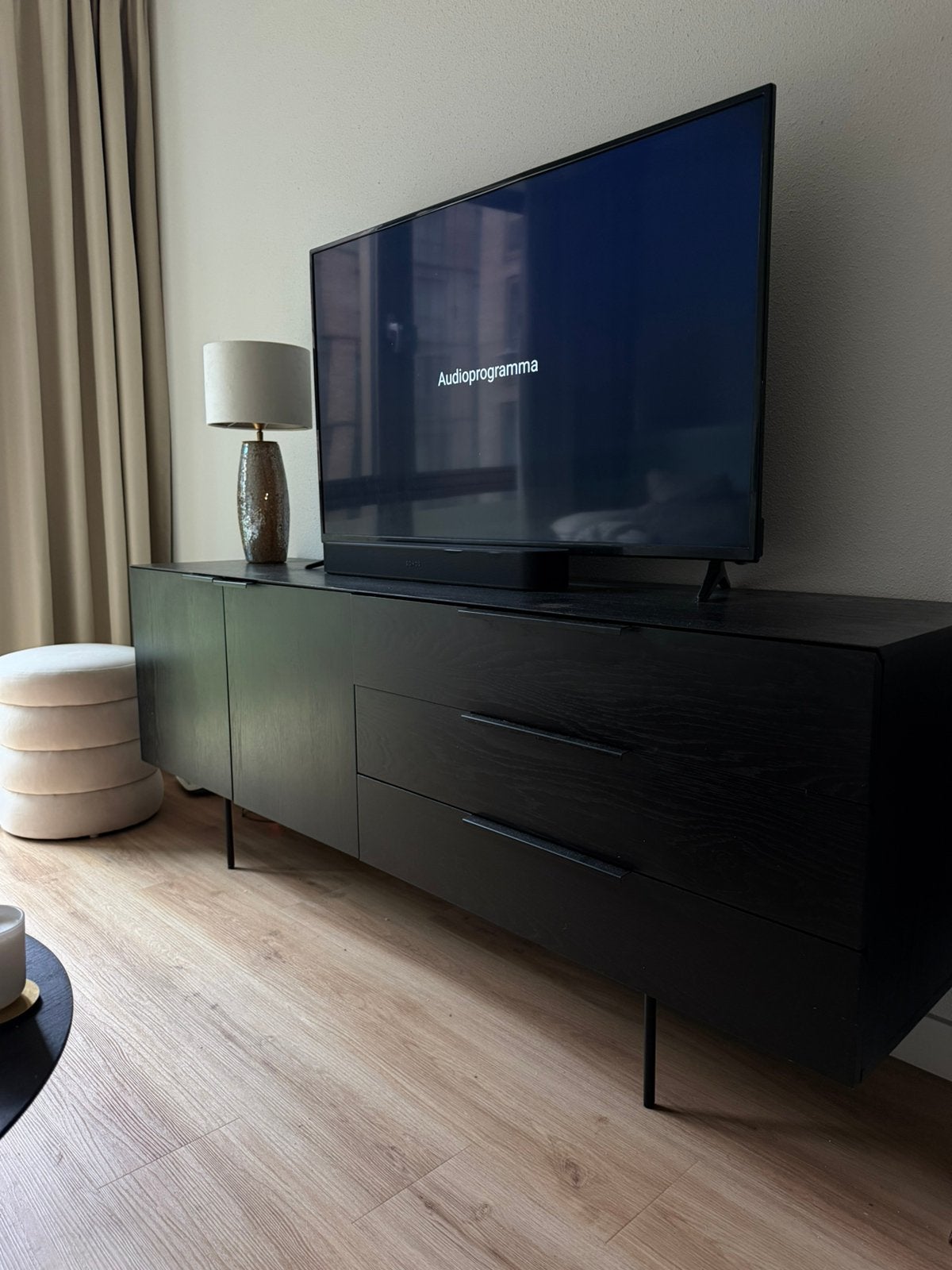 Travis Dressoir Zwart Eiken van Zuiver, Ophalen, Gebruikt, 150 tot 200 cm, Eikenhout