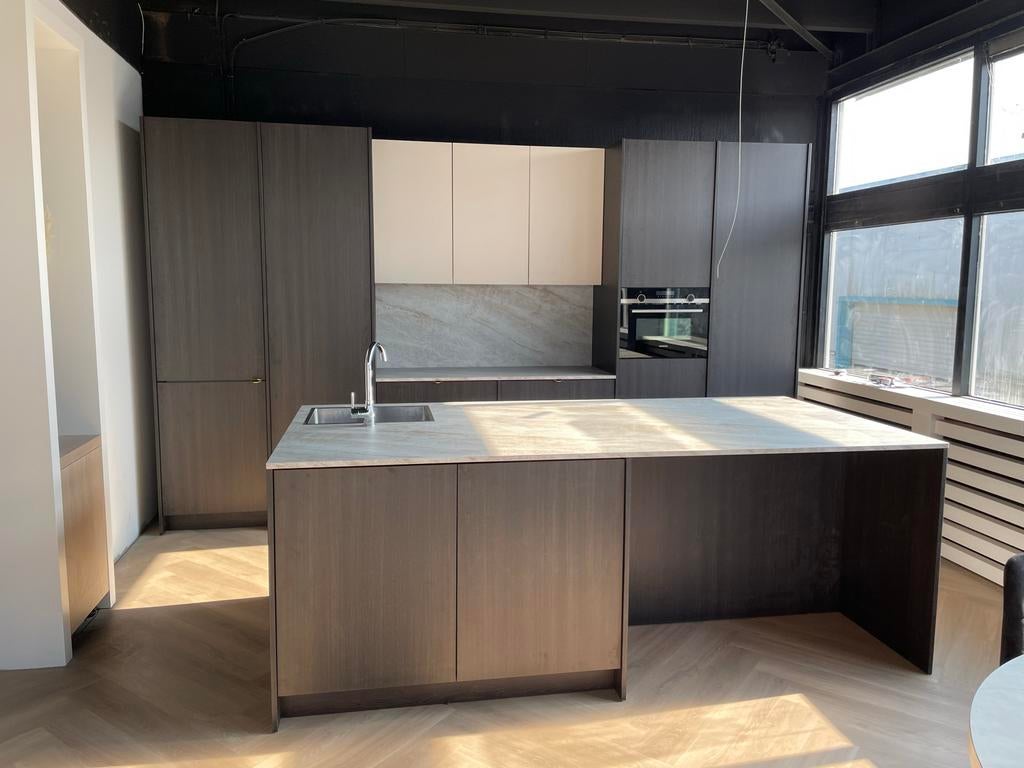 Zo goed als nieuwe keuken met eiland - week oud!, Overige materialen, Bruin, Overige typen, Ophalen of Verzenden