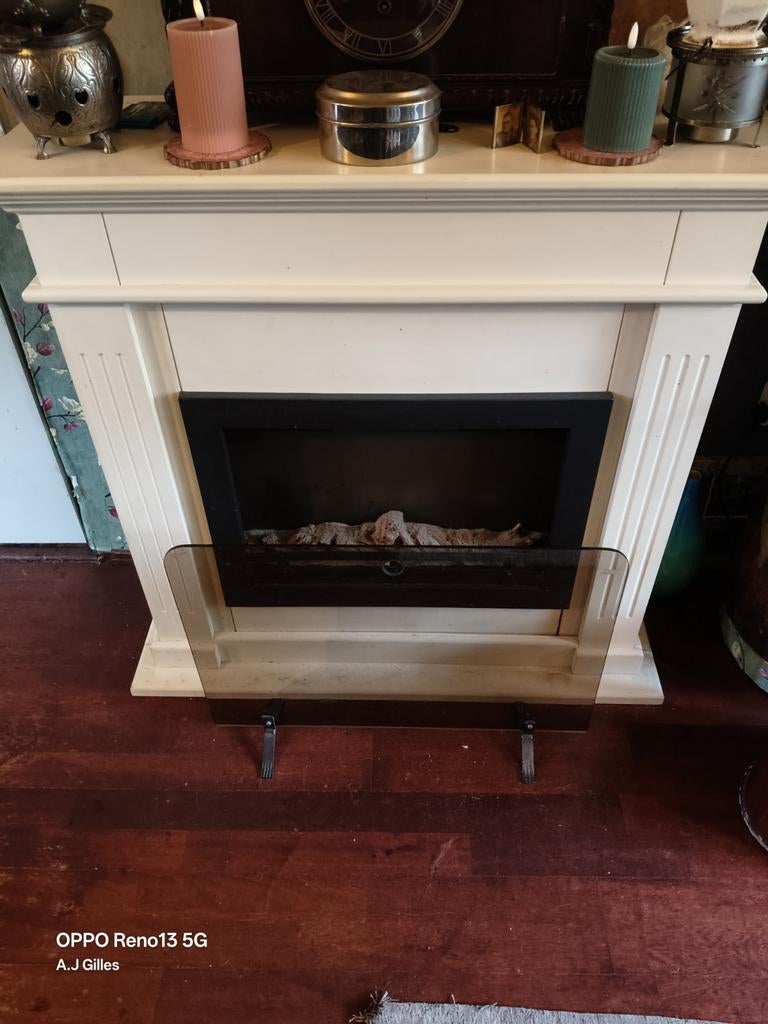 Sfeervolle elektrische haard met schouw, Huis en Inrichting, Haarden, Ophalen of Verzenden
