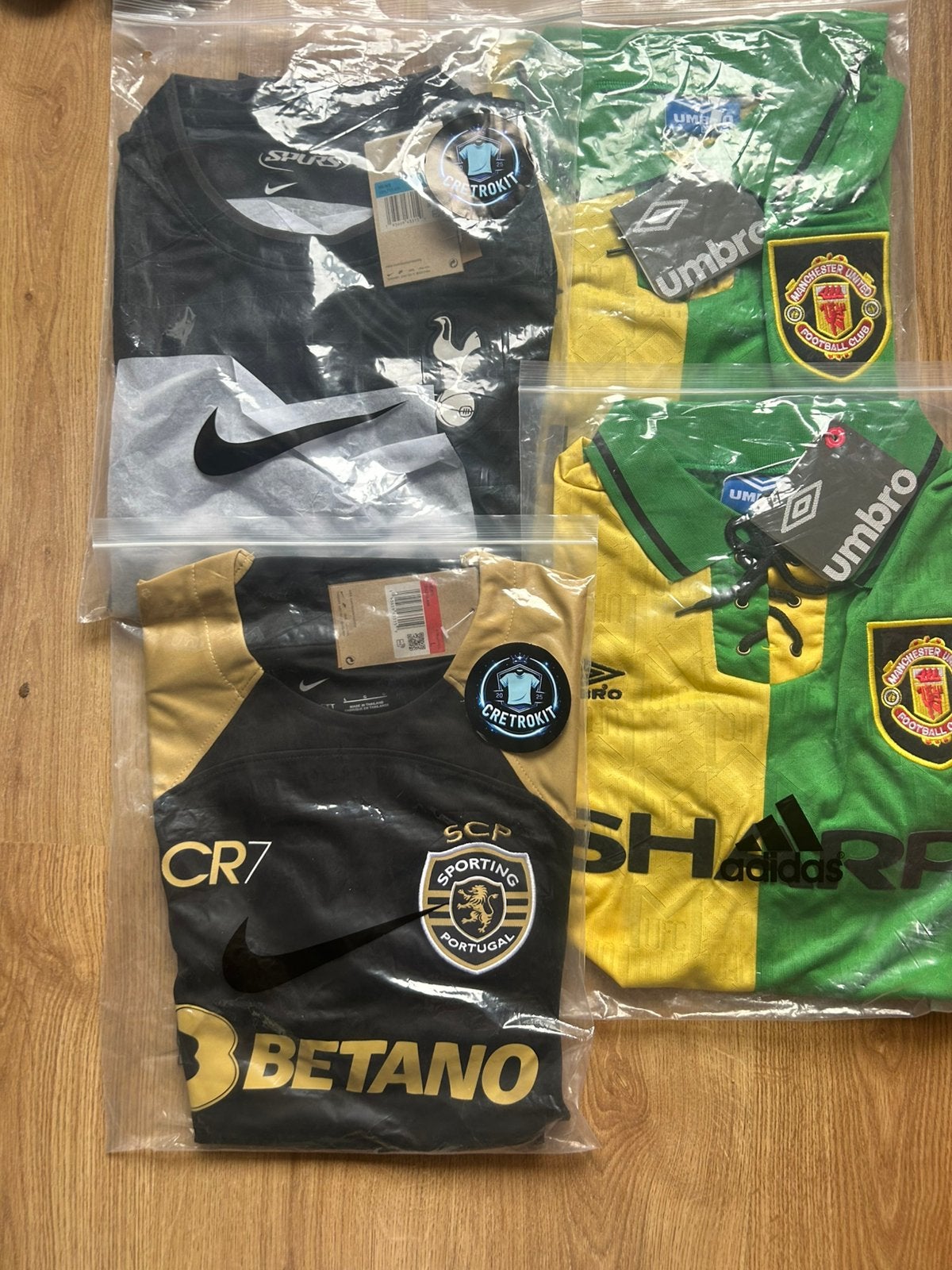 Verzameling voetbalshirts, Maat L, Ophalen of Verzenden, Nieuw, Shirt