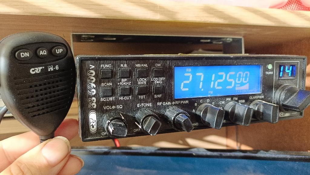 CRT SS 6900 v am/fm/usb/lsb/cw   > 27MC <, Telecommunicatie, Ophalen, Zo goed als nieuw, Zender en Ontvanger