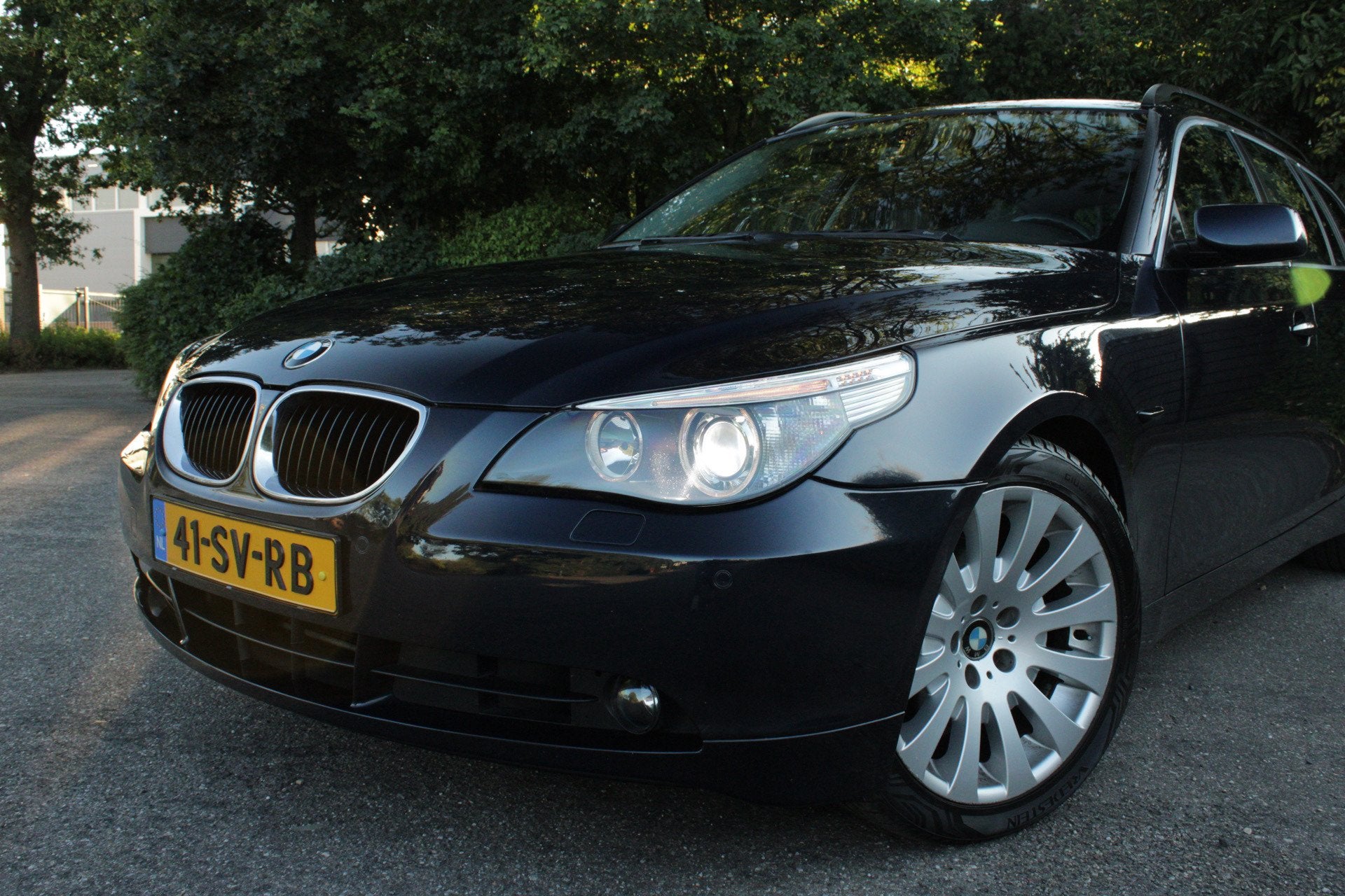 BMW 5-serie Touring 525i High Executive | Pano | CarPlay | M, Automaat, Achterwielaandrijving, Gebruikt, Blauw