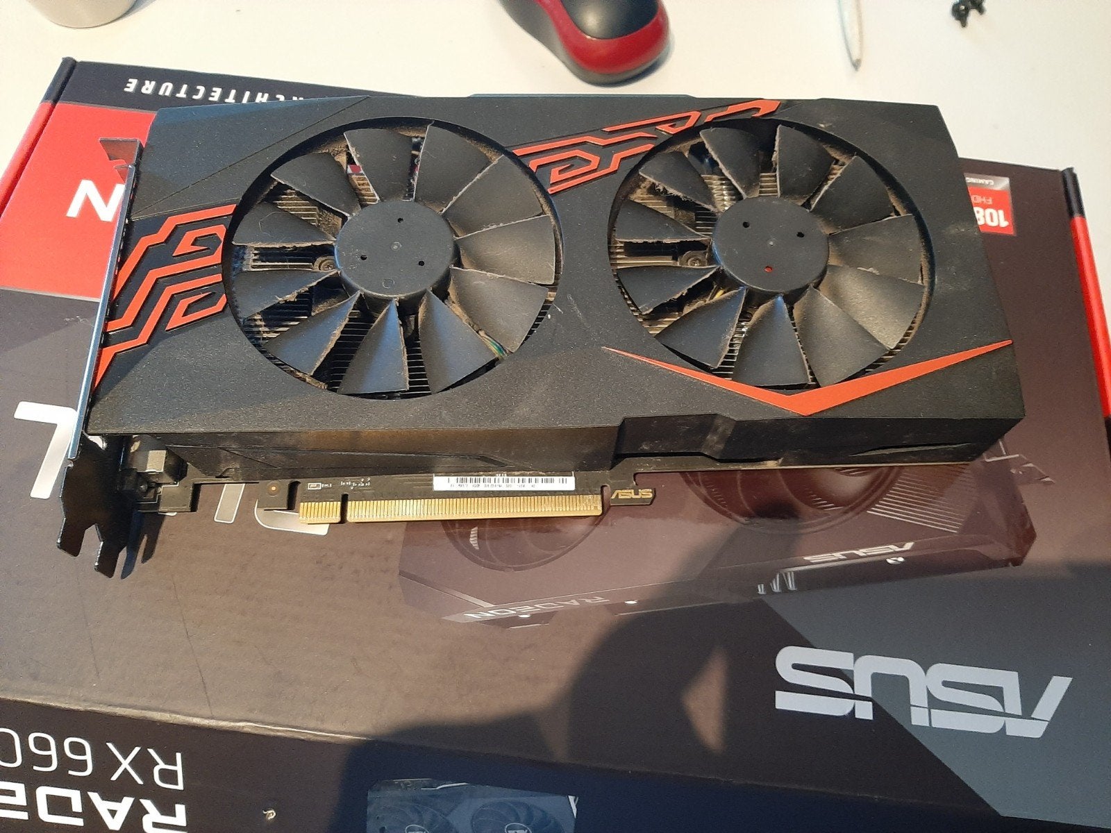 ASUS Radeon RX 570 4GB Grafische Kaart, Computers en Software, PCI-Express 3, Gebruikt, AMD, HDMI