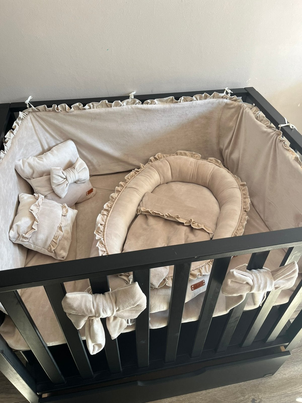 Complete boxaankleding in beige velvet!, Kinderen en Baby's, Boxen, T, Nieuw, T, Ophalen of Verzenden