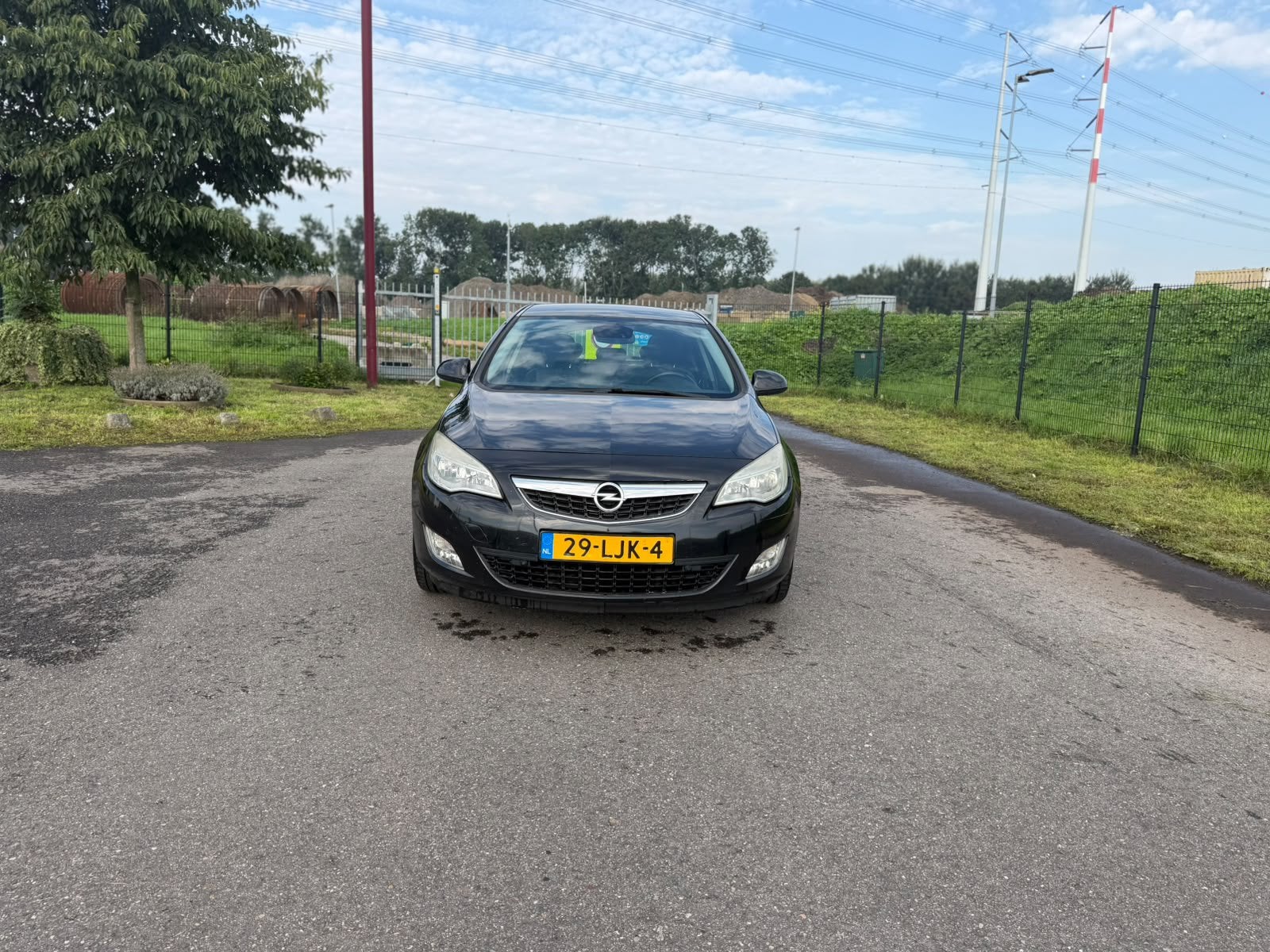 Opel Astra 1.4 Turbo Ecotec  2010 Zwart. EXPORT!!!, Voorwielaandrijving, 680 kg, 4 cilinders, Zwart