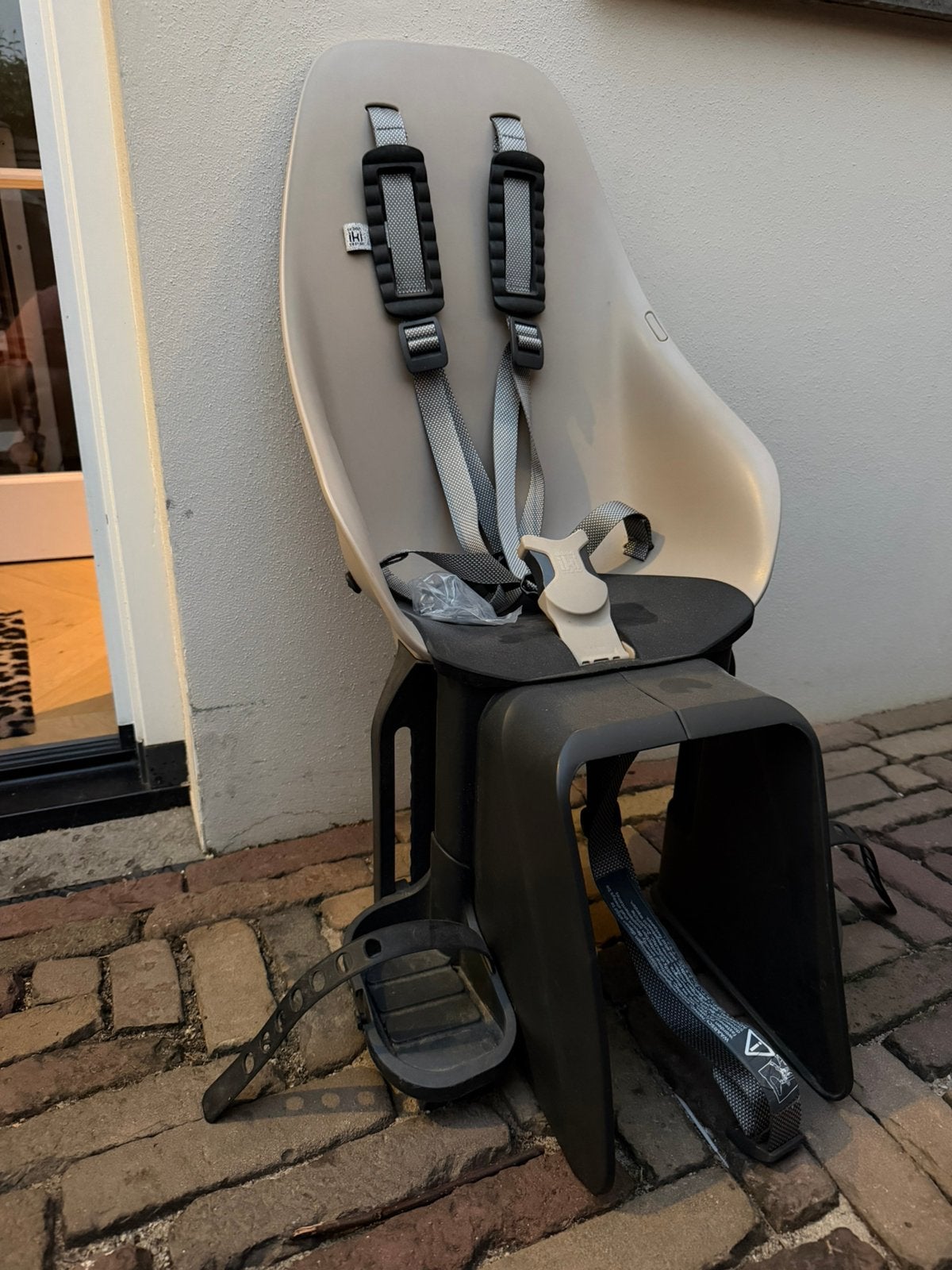 Urban iki achterzitje, Ophalen of Verzenden, Zo goed als nieuw