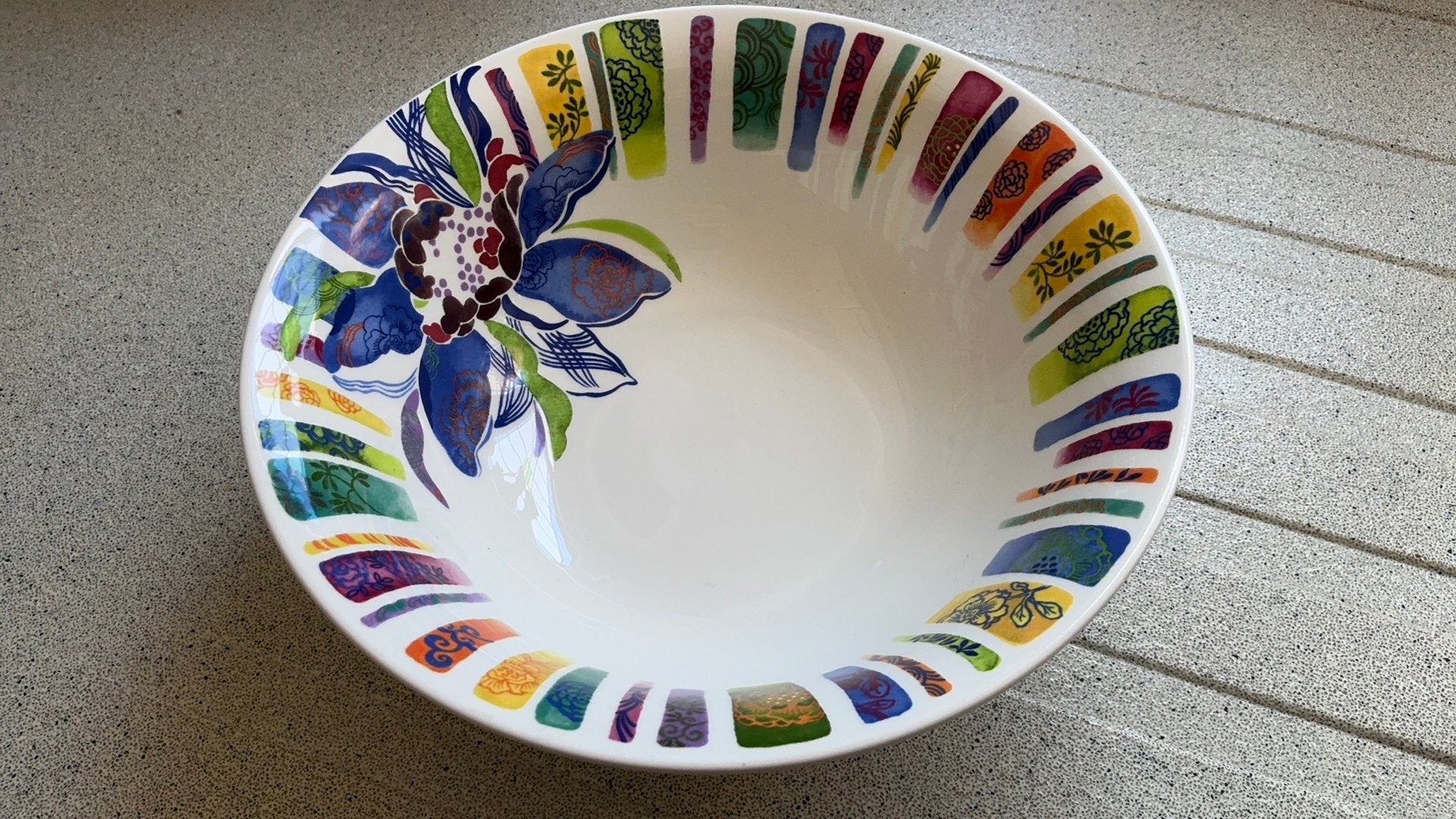 GIEN Frans, saladeschaal Eden, Ophalen, Overige materialen, Gebruikt, Schaal of Schalen