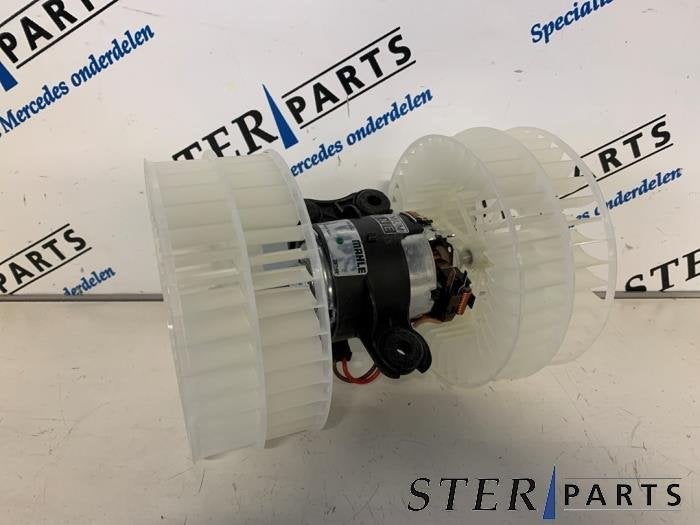 Kachel Ventilatiemotor van een Mercedes Vito, -, Nieuw, Ophalen of Verzenden, -