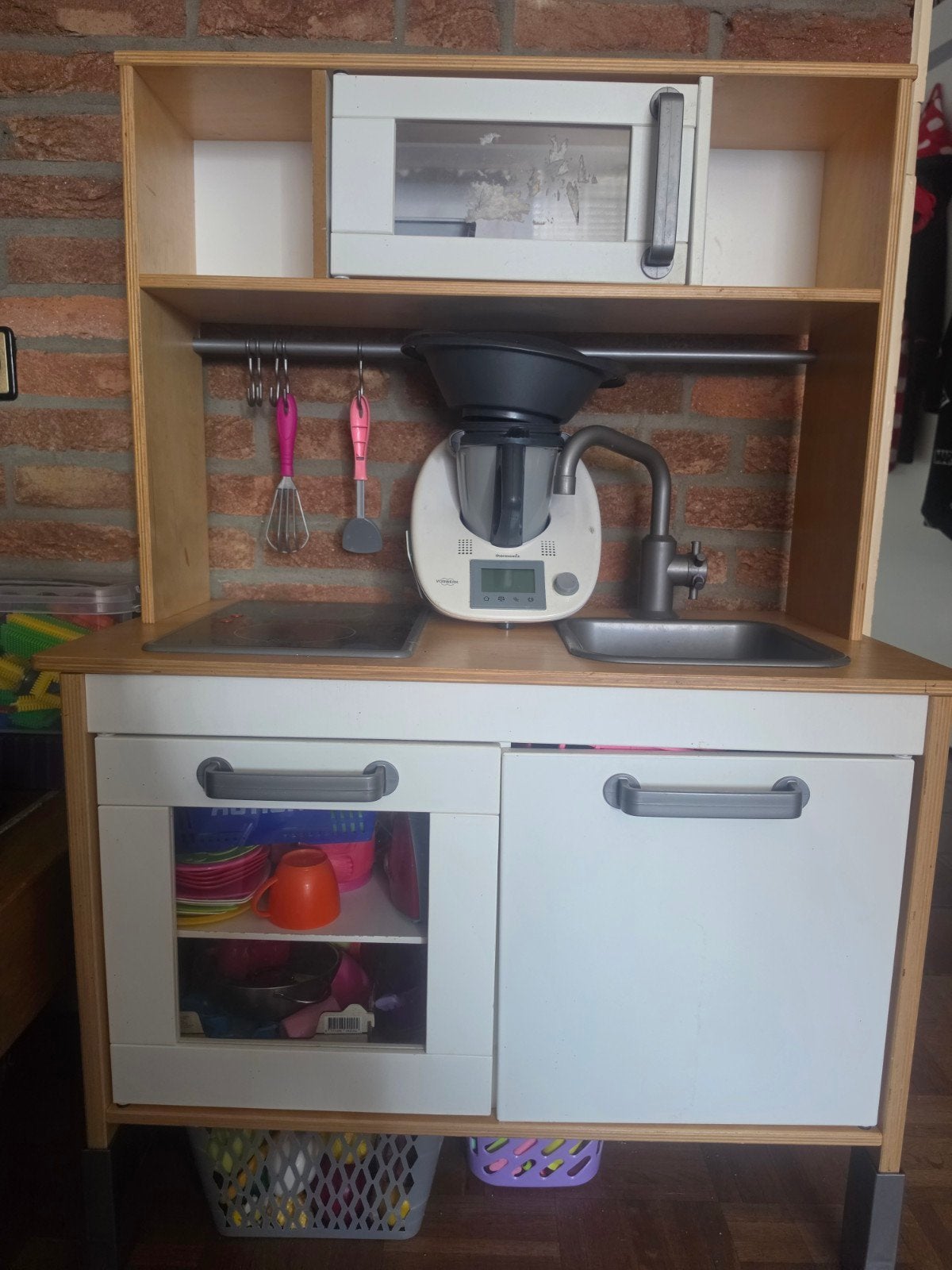 Ikea keuken, Ophalen