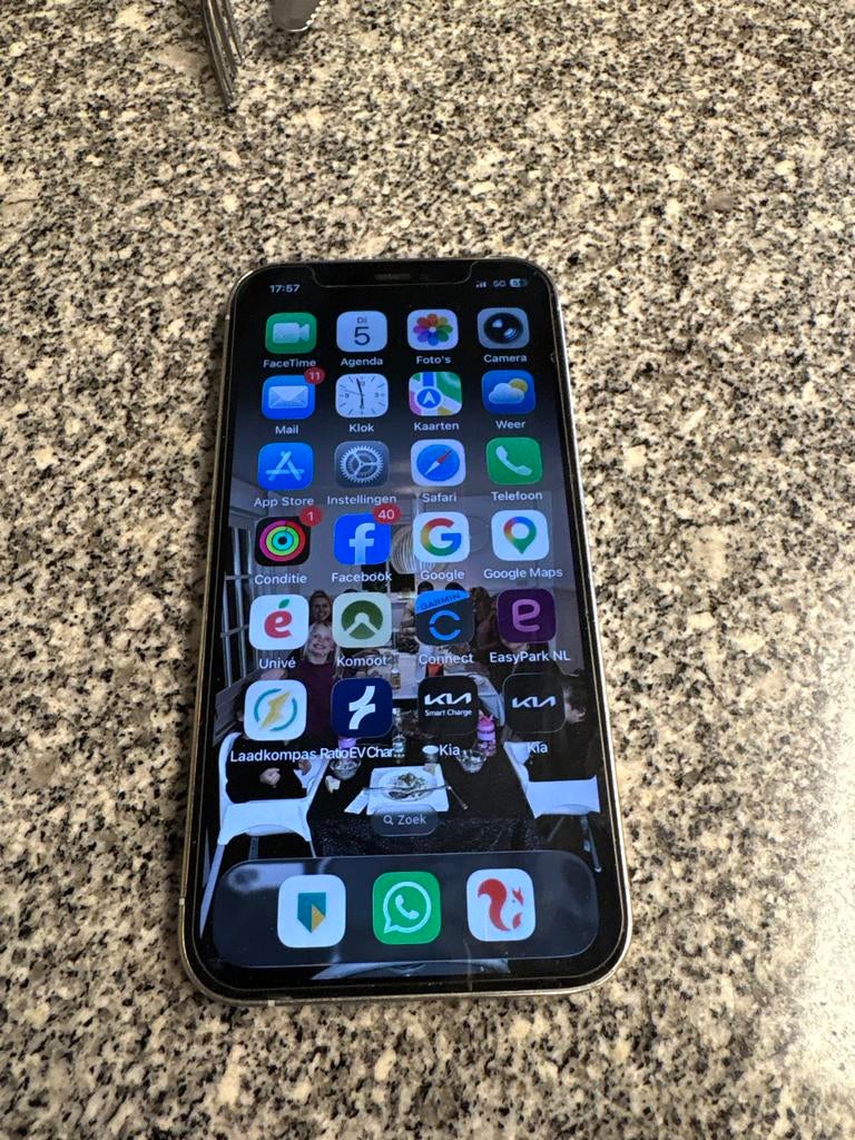 iPhone 12 Pro - Goed werkend, Telecommunicatie, Mobiele telefoons | Apple iPhone, Gebruikt, Zonder simlock, Zonder abonnement