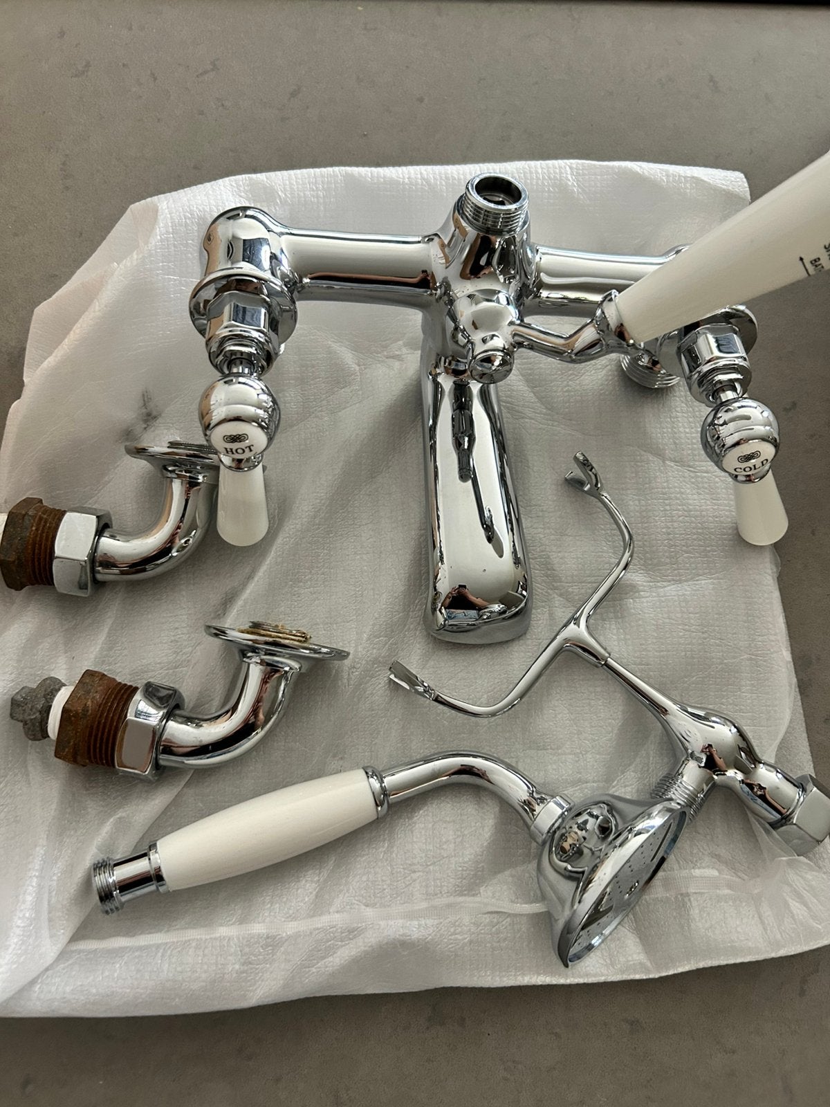 Klassieke badmengkraan met handdouche, Doe-het-zelf en Verbouw, Sanitair, Ophalen, Nieuw, Bad