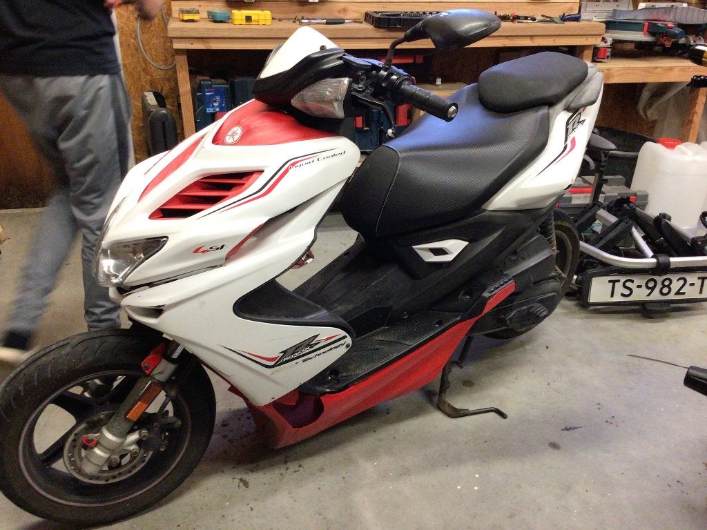 Yamaha Aerox 4-takt 50cc, Ophalen, Gebruikt, Aerox, Maximaal 45 km/u