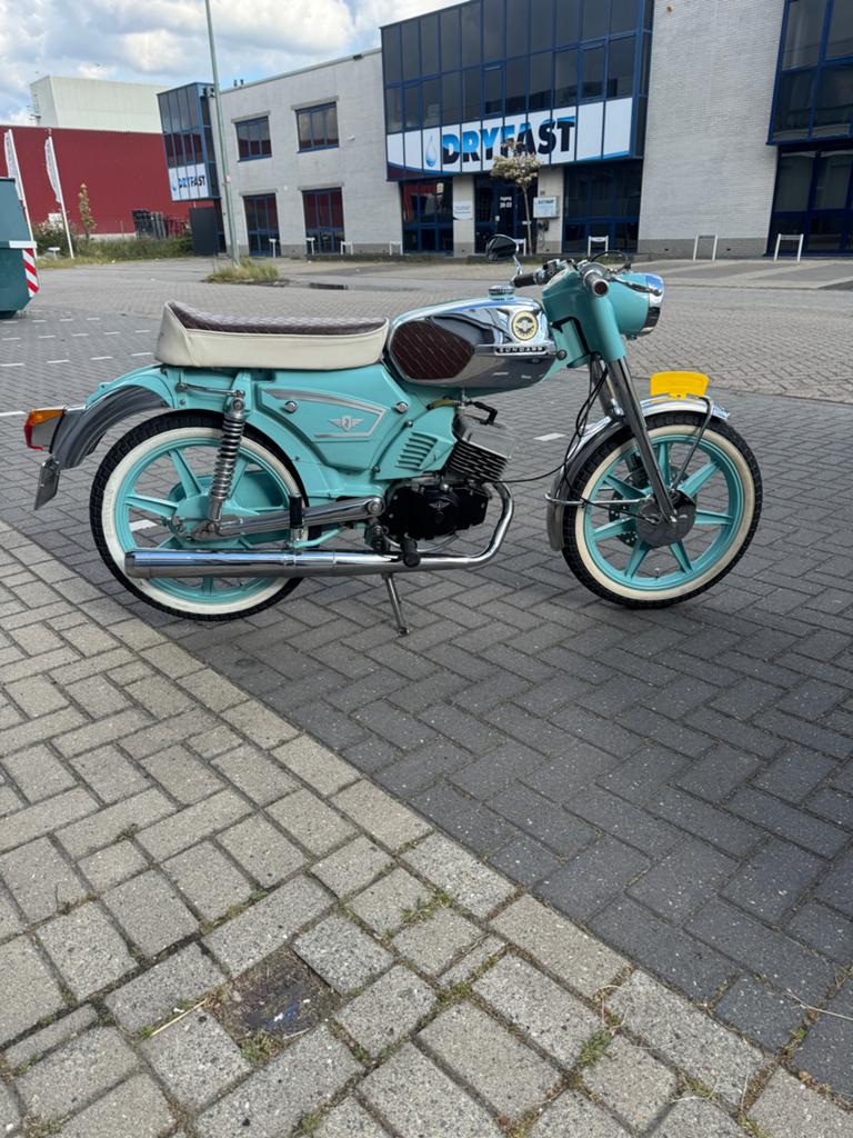 Zundapp KS 80 Luchtgekoeld - Type 517 met Tommaselli & Kente, Fietsen en Brommers, Ophalen, Zundapp@, Gebruikt, Maximaal 45 km/u