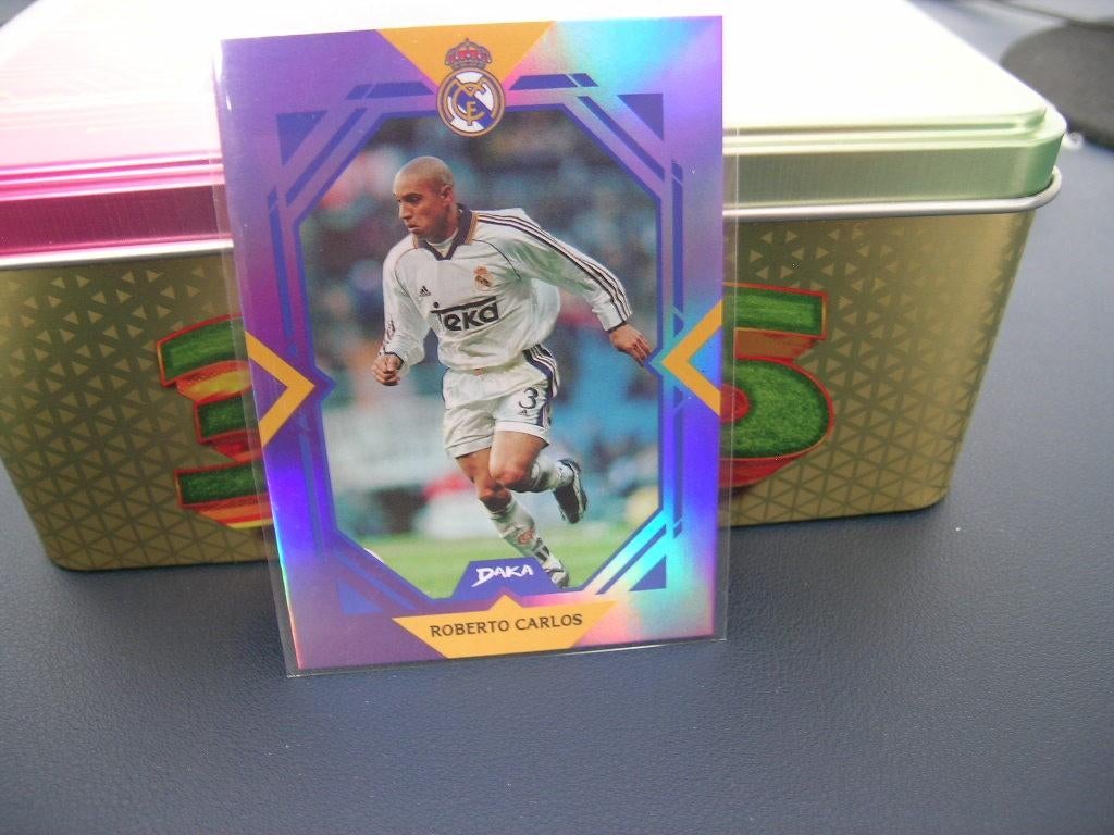 147/149 Roberto Carlos Real Madrid 2025-26 DAKA, Ophalen of Verzenden, Zo goed als nieuw, Buitenlandse clubs, Spelerskaart
