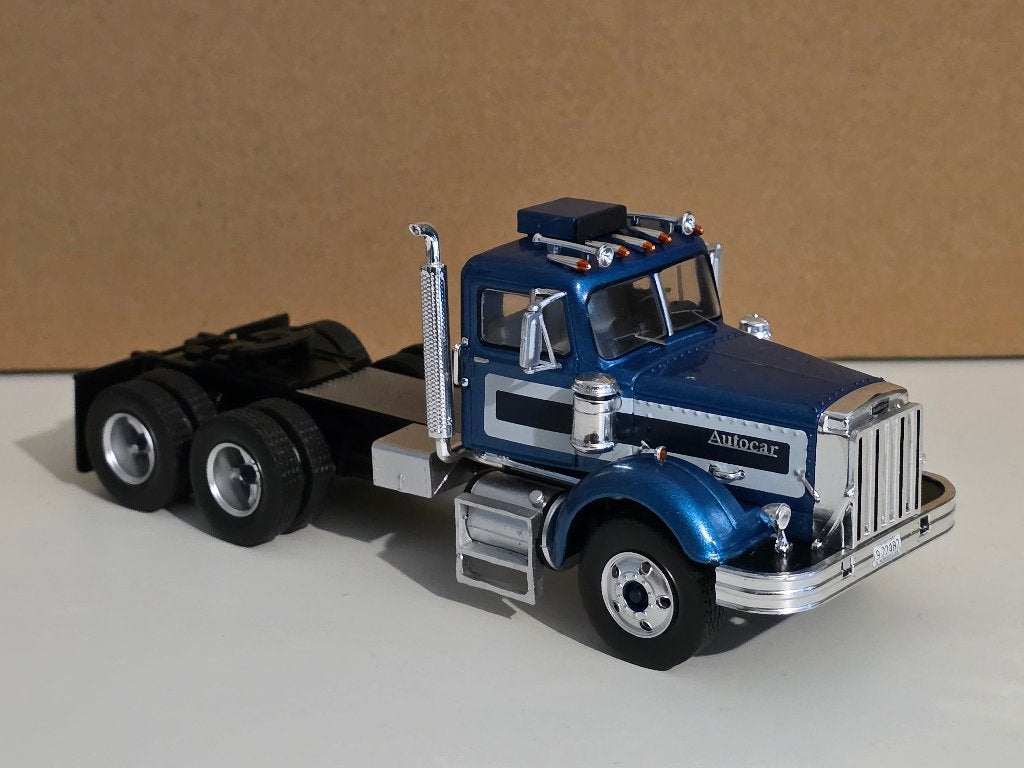 Autocar truck USA, 1:43 Ixo (in prijs verlaagd!!), Hobby en Vrije tijd, Ophalen of Verzenden, Zo goed als nieuw, Bus of Vrachtwagen