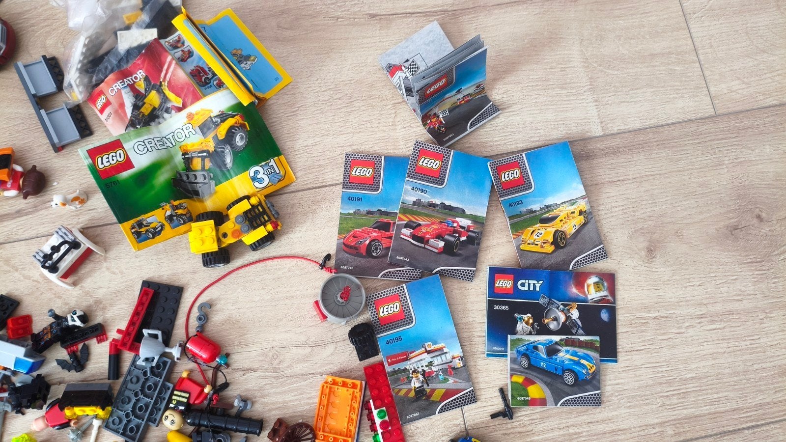 Partij LEGO met diverse sets en instructies, Gebruikt, Lego, Ophalen of Verzenden, Inclusief minifiguren