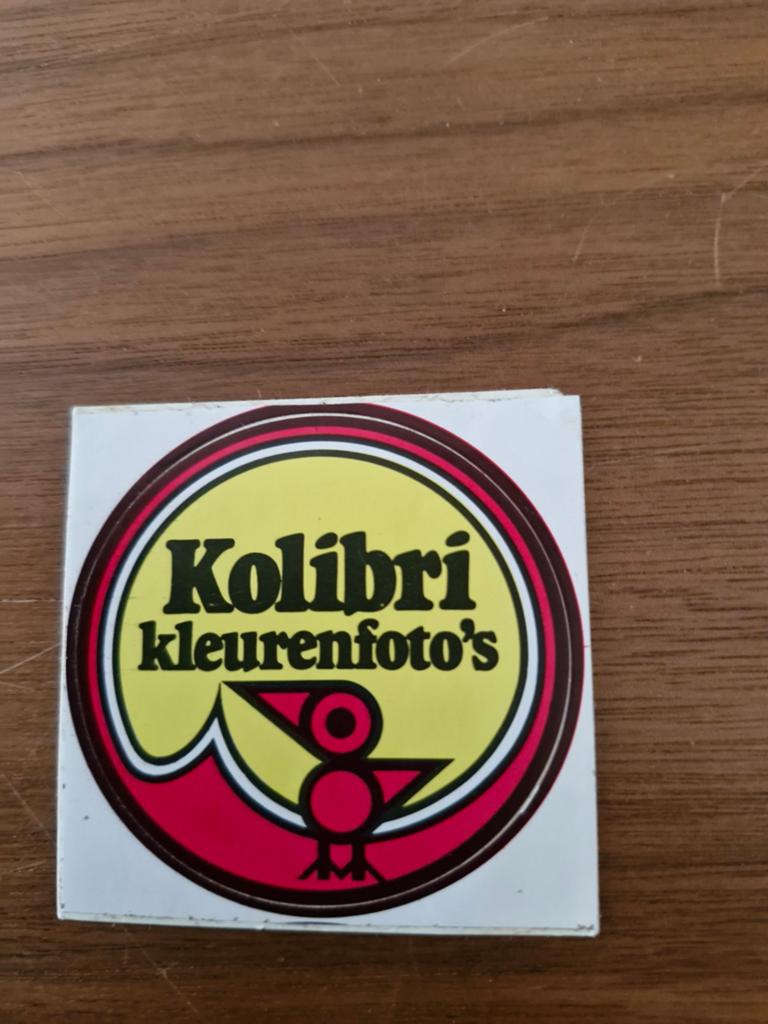 7551 Vintage Kolibri kleurenfoto's sticker, Ophalen of Verzenden, Gebruikt, Overige typen