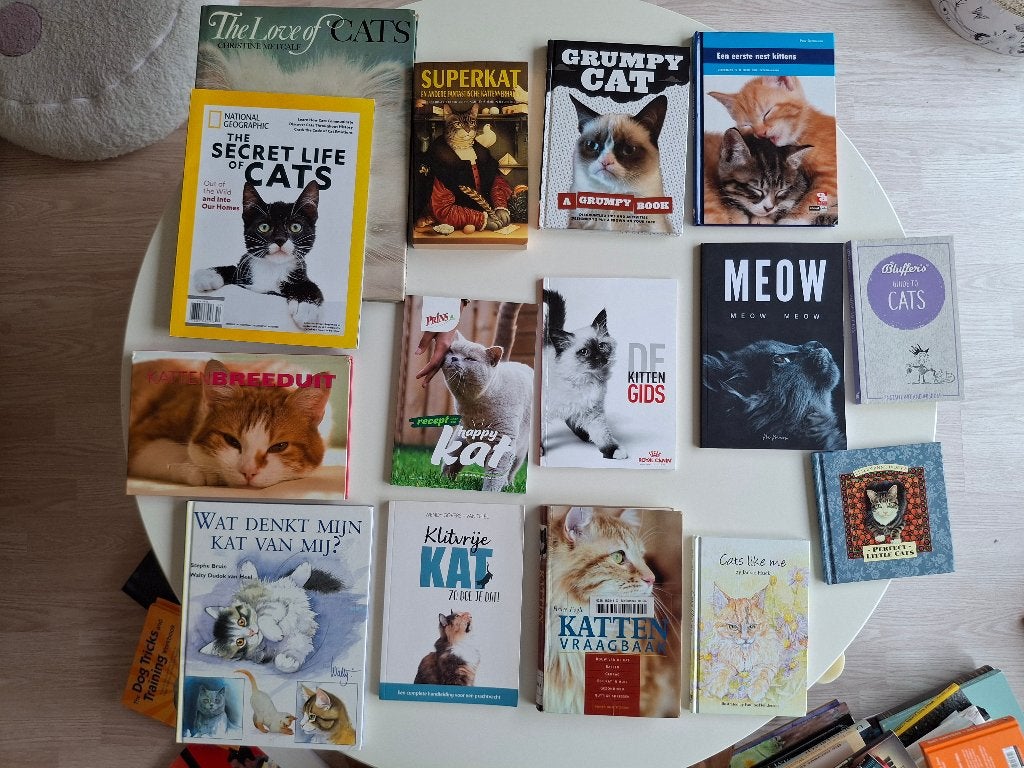 Verzameling boeken over katten, Ophalen of Verzenden, Zo goed als nieuw, Katten, Diverse auteurs