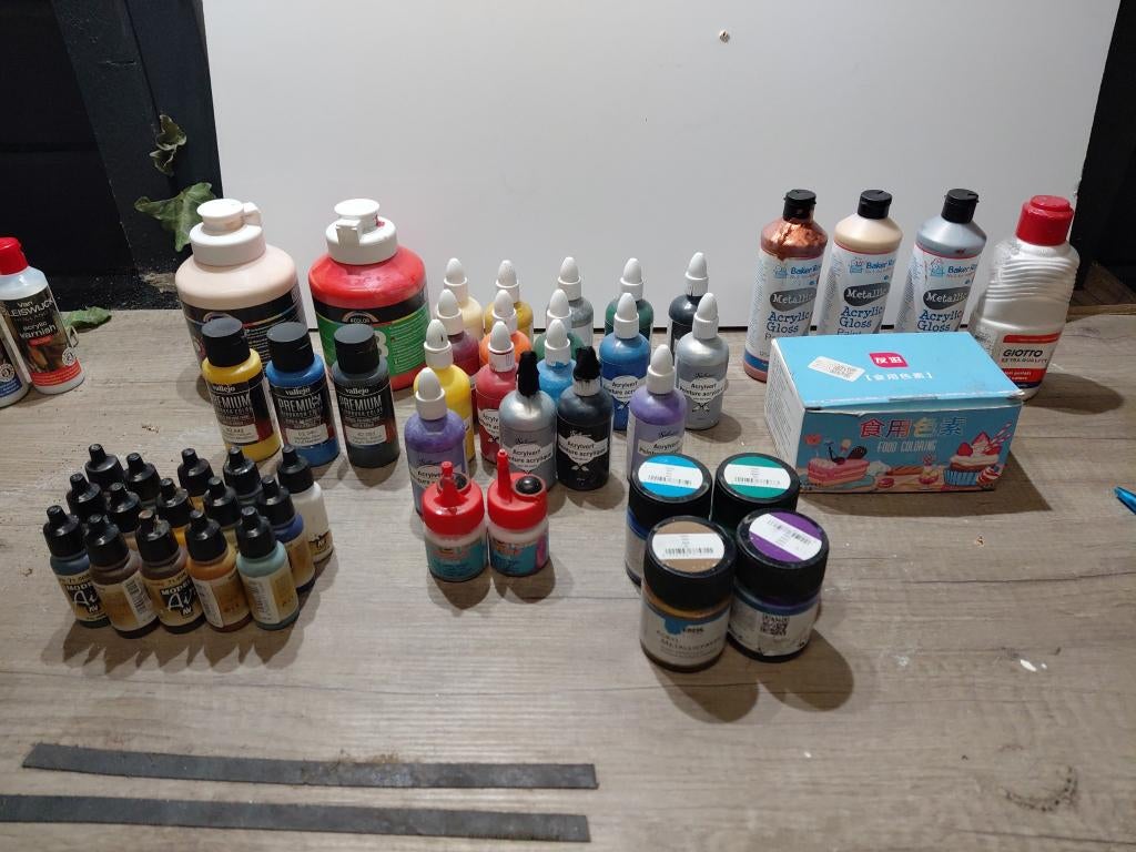 Air brush verf collectie voor een liefhebber., Ophalen of Verzenden, Gebruikt, Acrylverf
