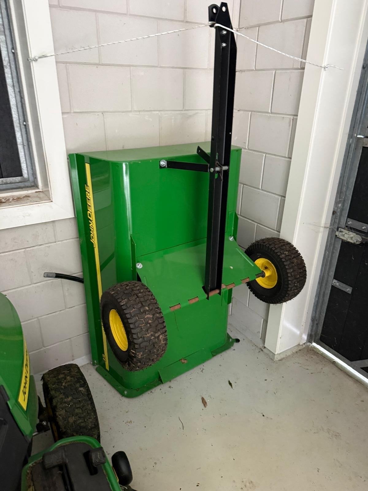 John Deere aanhanger voor mini trekker, Ophalen, Zo goed als nieuw
