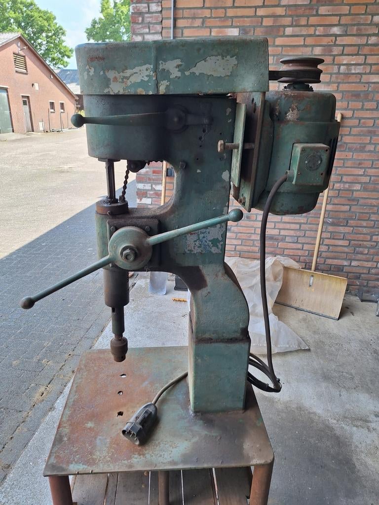 Vintage Kolomboormachine - Robuust en Functioneel, Ophalen, Gebruikt, 600 watt of meer, Kolomboormachine