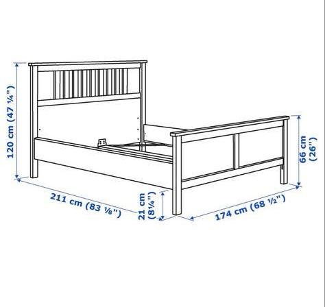 IKEA Hemnes bedframe zwart 160x200 cm (zonder lattenbodem), Ophalen, Zo goed als nieuw