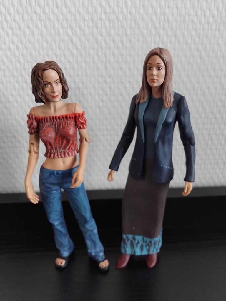 Buffy the Vampire Slayer actiefiguren Anya & Tara, Kinderen en Baby's, Speelgoed | Actiefiguren, Gebruikt, Ophalen of Verzenden