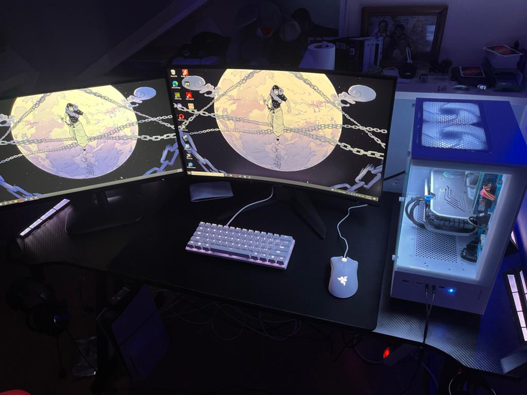 Gaming PC RTX 4060 Ryzen 5 5600 met 2 monitoren & Razer set, Computers en Software, Desktop Pc's, Gebruikt, Ophalen of Verzenden