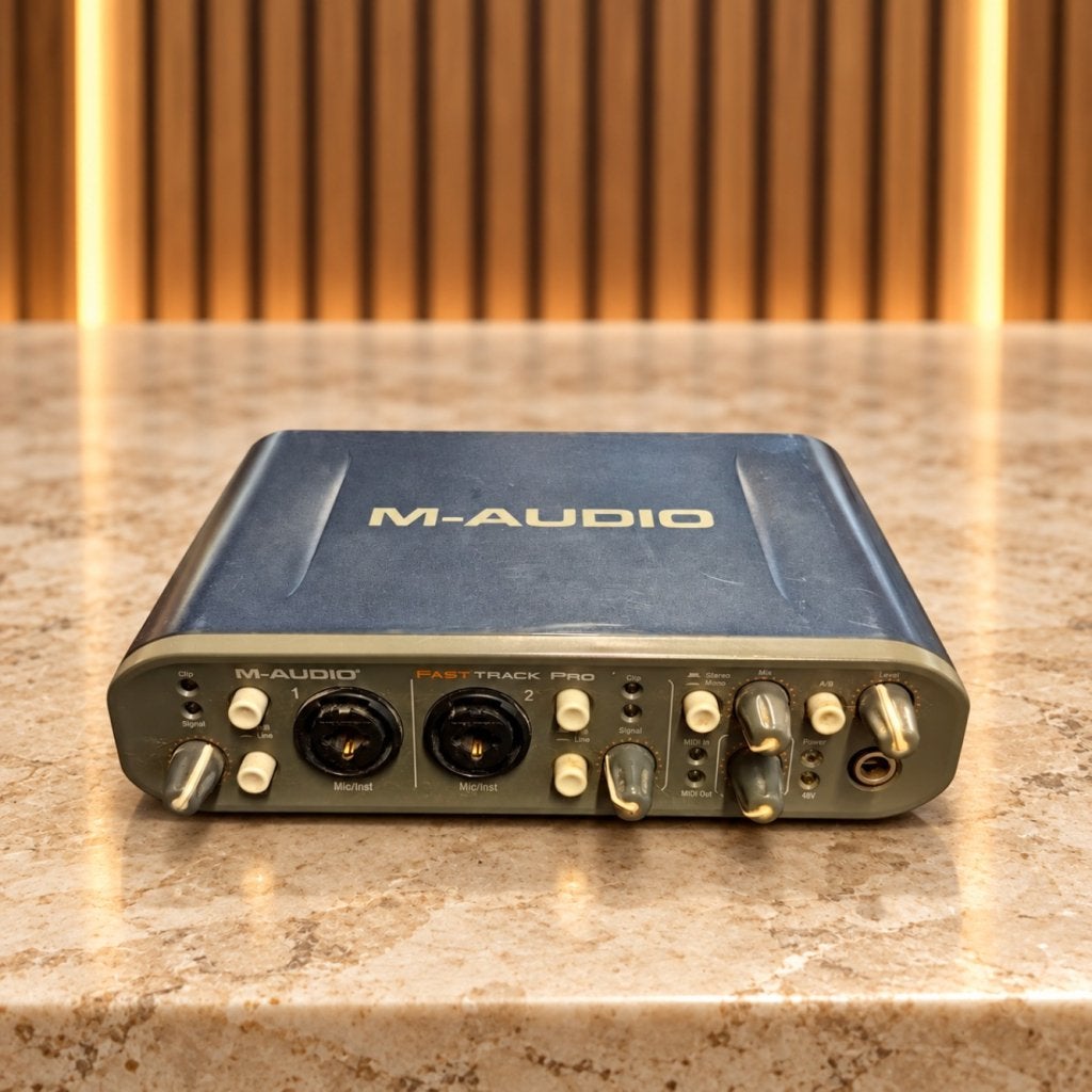 M-Audio Fast Track Pro USB Audio Interface, M-Audio, Zo goed als nieuw, https://m-audio.com/support/contact, 200 Scenic View Drive, Suite 201, Cumberland, RI 02864, Verenigde Staten