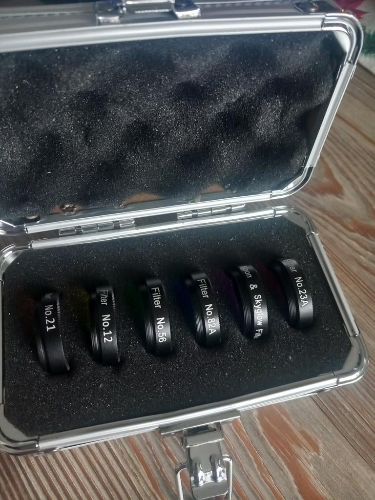 Kleurfilters voor telescoop - Complete set in koffer, Ophalen of Verzenden, Zo goed als nieuw, 80 tot 200 mm, Onderdelen of Toebehoren