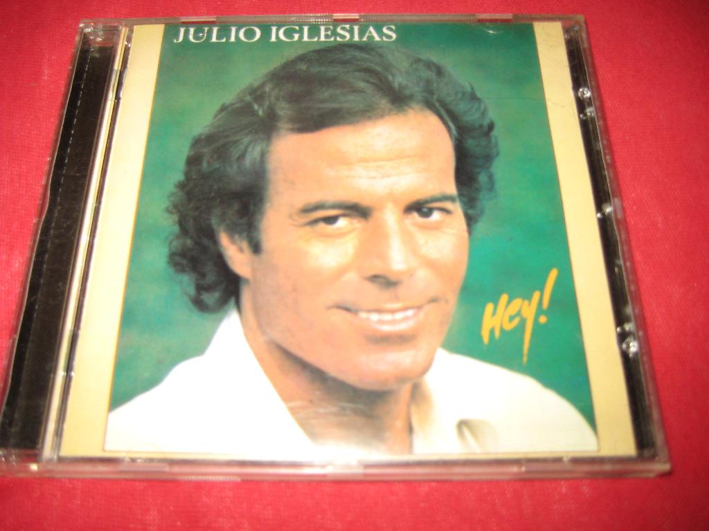 Julio Iglesias: Hey!, Ophalen of Verzenden, Zo goed als nieuw