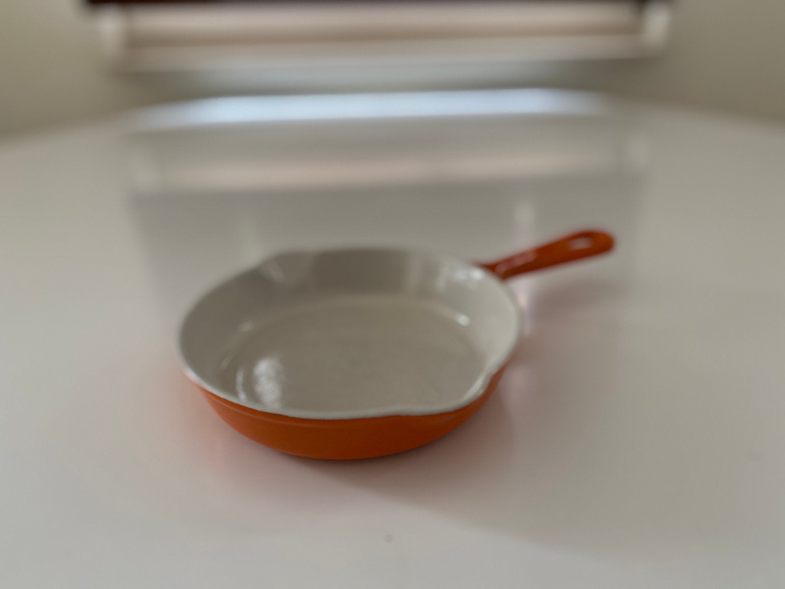 Le Creuset Koekenpan 16 cm Oranje Gietijzer, Koekenpan, Gebruikt, Gietijzer, Le Creuset