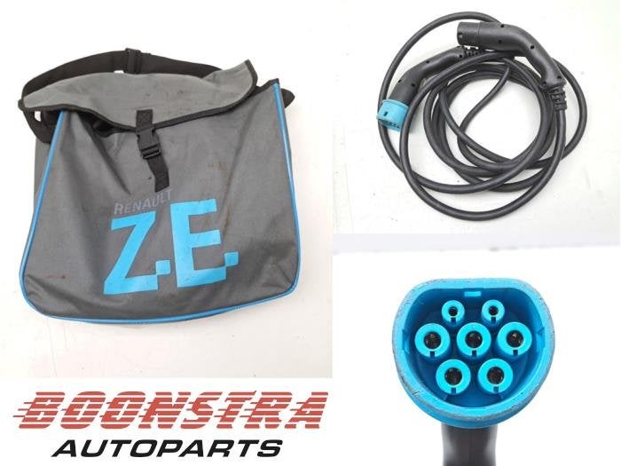 Oplaadkabel elektrische auto van een Renault Zoe, Gebruikt, -, Renault, -