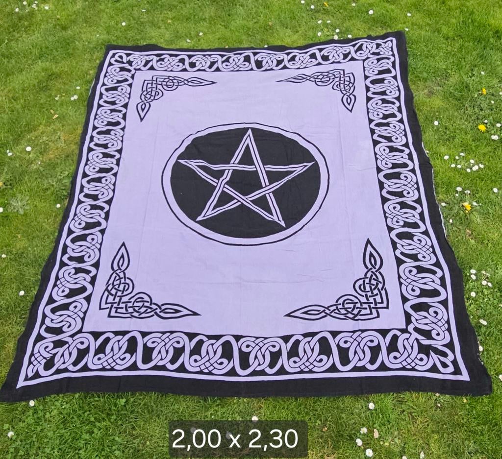 Kleed pentagram, Ophalen of Verzenden, Rechthoekig, 200 cm of meer, 200 cm of meer