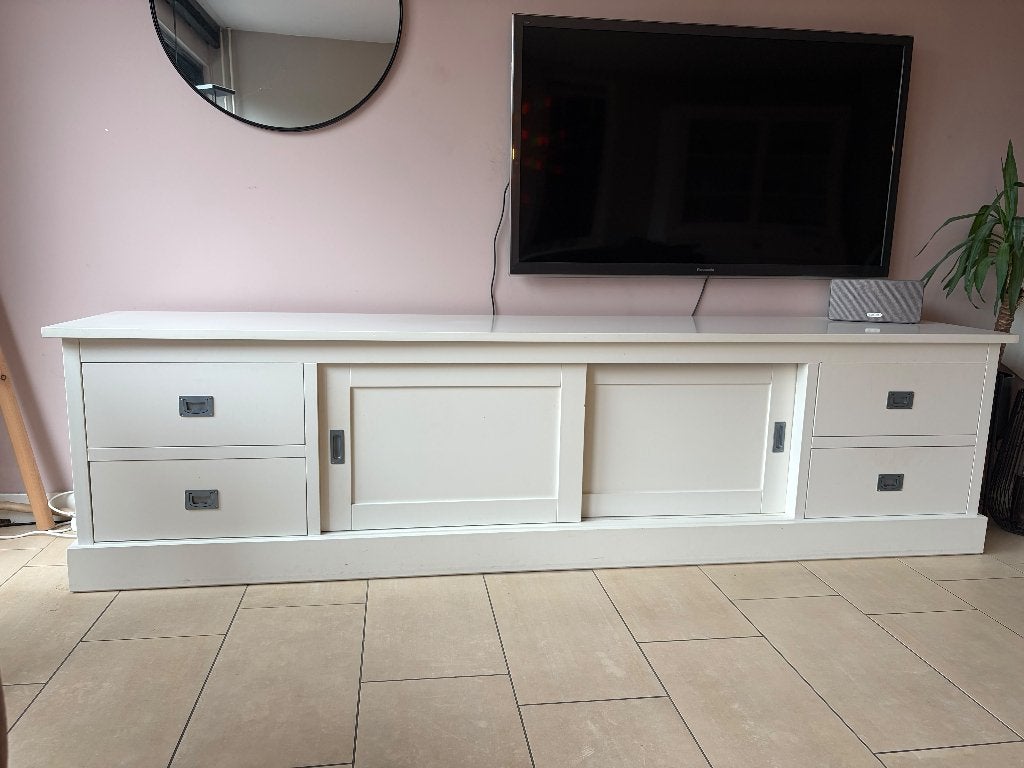 TV-meubel Boxx - 250 cm breed, 50 cm diep, 65 cm hoog, Huis en Inrichting, Ophalen, Gebruikt, Modern landelijk, Met lade(s)