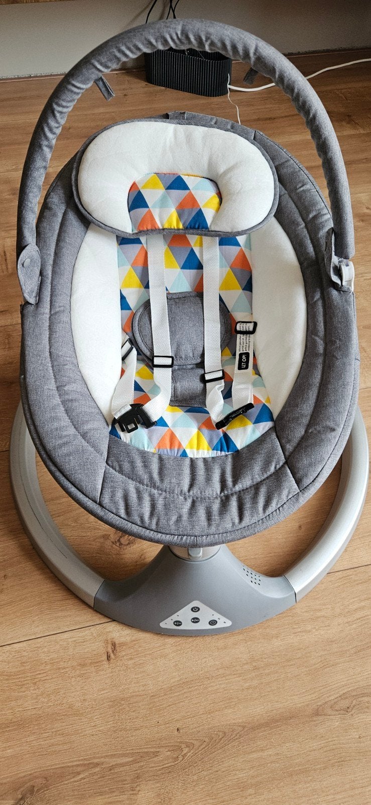 Novi baby schommelstoel met muziek en timer, Ophalen, Zo goed als nieuw
