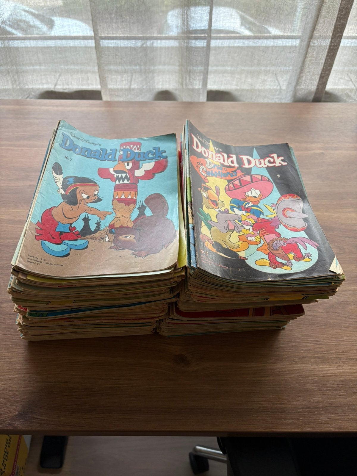 Oude Donald Duck stripboeken 1967-1983 en Wickie, Boeken, Meerdere stripboeken, Ophalen, Gelezen